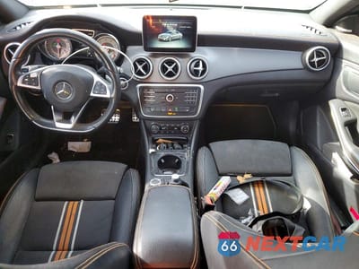 Zdjęcie 8 z 11 samochodu: 2016 MERCEDES BENZ CLA 250 VIN:WDDSJ4EB5GN340240 - miniatura