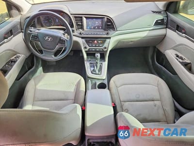 Zdjęcie 8 z 13 samochodu: 2018 HYUNDAI ELANTRA SEL VIN:5NPD84LF0JH321316 - miniatura