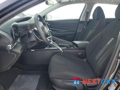 Zdjęcie 7 z 12 samochodu: 2025 HYUNDAI ELANTRA SEL SPORT VIN:KMHLM4DG3SU971064 - miniatura