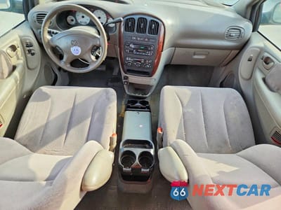 Zdjęcie 8 z 13 samochodu: 2001 DODGE GRAND CARAVAN SPORT VIN:2B4GP44331R230190 - miniatura