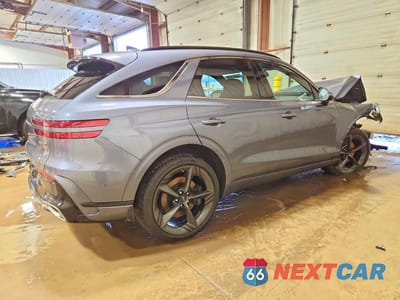 Trzecie zdjęcie samochodu z tyłu: 2026 GENESIS GV70 3.5T SPORT PRESTIGE VIN:5NMMEDTC4TH039369 - miniatura