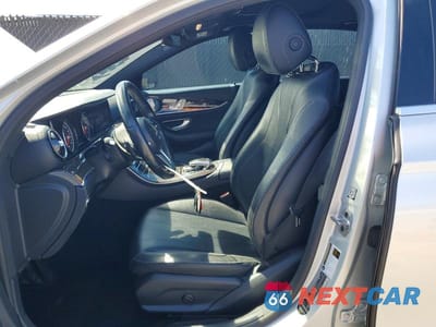 Zdjęcie 7 z 11 samochodu: 2019 MERCEDES-BENZ E 300 VIN:WDDZF4JB0KA563663 - miniatura