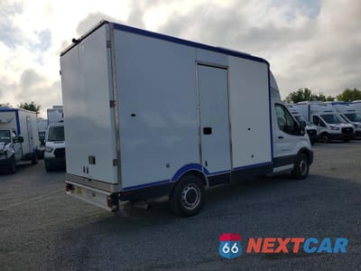 Trzecie zdjęcie samochodu z tyłu: 2021 FORD TRANSIT DELIVERY TRUCK VIN:1FDBW5Z8XMKA80071 - miniatura