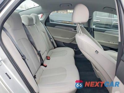 Zdjęcie 10 z 11 samochodu: 2019 HYUNDAI SONATA SE VIN:5NPE24AF7KH800830 - miniatura