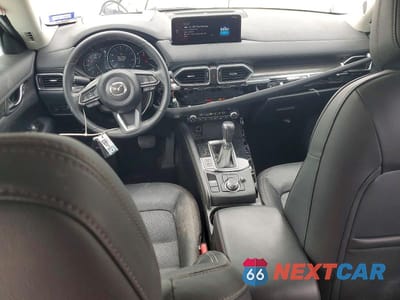 Zdjęcie 8 z 14 samochodu: 2023 MAZDA CX-5 PREMIUM PLUS VIN:JM3KFBEM5P0139752 - miniatura