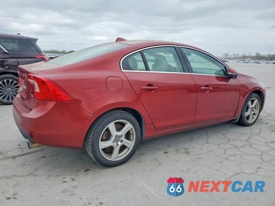 Trzecie zdjęcie samochodu z tyłu: 2012 VOLVO S60 T5 VIN:YV1622FS5C2119321 - miniatura