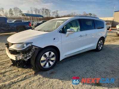 2018 CHRYSLER PACIFICA HYBRID LIMITED 2C4RC1N79JR183478 - główne zdjęcie licytacji z USA - miniatura