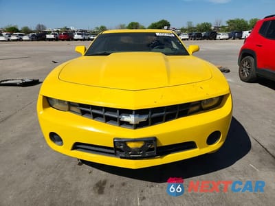 Piąte zdjęcie samochodu w środku: 2010 CHEVROLET CAMARO LS VIN:2G1FE1EV6A9221172 - miniatura