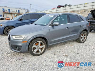 2015 AUDI Q3 PREMIUM PLUS WA1BFCFS5FR008773 - główne zdjęcie licytacji z USA - miniatura