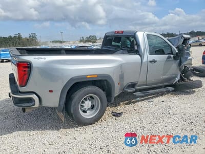 Trzecie zdjęcie samochodu z tyłu: 2024 GMC SIERRA K3500 VIN:1GT39SEY9RF451287 - miniatura