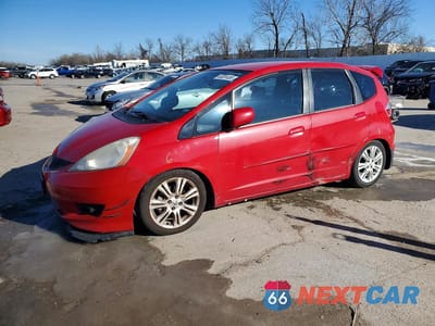 2011 HONDA FIT SPORT JHMGE8H63BC000078 - główne zdjęcie licytacji z USA - miniatura