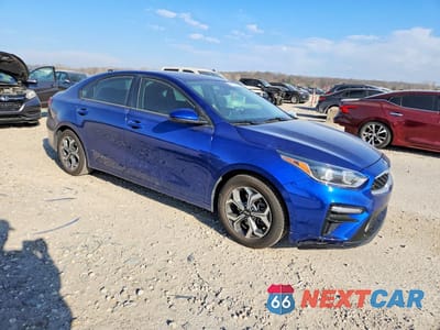 Czwarte zdjęcie samochodu z boku: 2020 KIA FORTE LXS VIN:3KPF24AD4LE176526 - miniatura