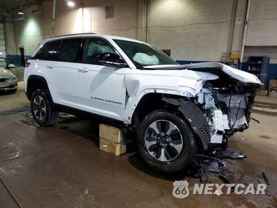 Czwarte zdjęcie samochodu z boku: 2025 JEEP GRAND CHEROKEE 4XE VIN:1C4RJYB62S8690391 - miniatura