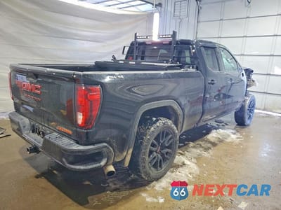 Trzecie zdjęcie samochodu z tyłu: 2020 GMC SIERRA K1500 ELEVATION VIN:1GTR9CED2LZ239740 - miniatura