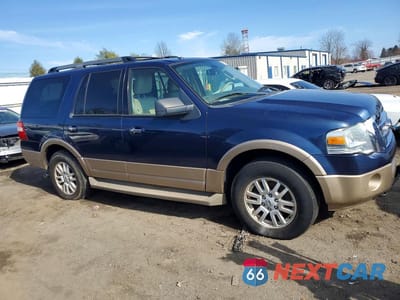 Czwarte zdjęcie samochodu z boku: 2014 FORD EXPEDITION VIN:1FMJU1J57EEF20257 - miniatura