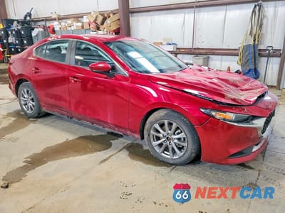 Czwarte zdjęcie samochodu z boku: 2019 MAZDA 3 VIN:3MZBPAB75KM111208 - miniatura
