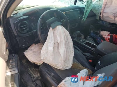 Zdjęcie 8 z 12 samochodu: 2021 TOYOTA TACOMA SR V6 VIN:3TMCZ5AN1MM377630 - miniatura