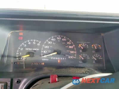 Zdjęcie 9 z 12 samochodu: 1998 GMC SIERRA C1500 VIN:1GTEC14W9WZ541473 - miniatura