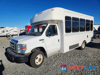 Drugie zdjęcie samochodu z przodu: 2016 FORD ECONOLINE E350 SUPER DUTY CUTAWAY VAN VIN:1FDEE3FL3GDC03750 - miniatura
