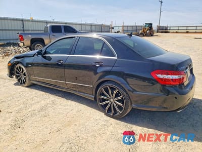 Drugie zdjęcie samochodu z przodu: 2011 MERCEDES-BENZ E 350 BLUETEC VIN:WDDHF2EBXBA410234 - miniatura