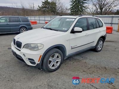 2012 BMW X5 XDRIVE35I 5UXZV4C57CL761830 - główne zdjęcie licytacji z USA - miniatura