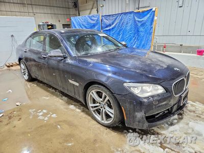 Czwarte zdjęcie samochodu z boku: 2015 BMW 750 LXI VIN:WBAYF8C50FD654860 - miniatura