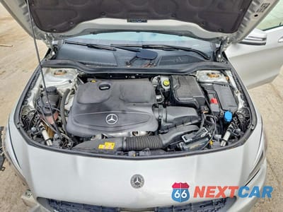 Zdjęcie 11 z 12 samochodu: 2019 MERCEDES-BENZ CLA 250 4MATIC VIN:WDDSJ4GB8KN722820 - miniatura