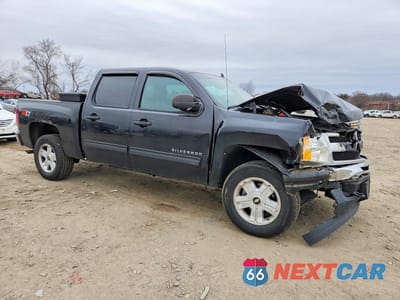 Czwarte zdjęcie samochodu z boku: 2010 CHEVROLET SILVERADO K1500 LT VIN:3GCRKSE38AG270087 - miniatura