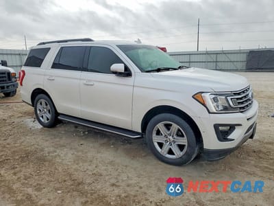 Czwarte zdjęcie samochodu z boku: 2018 FORD EXPEDITION XLT VIN:1FMJU1HT5JEA40751 - miniatura
