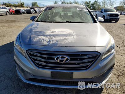 Piąte zdjęcie samochodu w środku: 2016 HYUNDAI SONATA SPORT VIN:5NPE34AF2GH271503 - miniatura