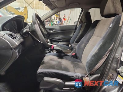 Zdjęcie 7 z 12 samochodu: 2009 HONDA ACCORD LX VIN:1HGCP26309A159888 - miniatura