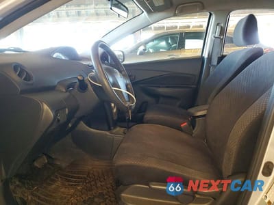 Zdjęcie 7 z 12 samochodu: 2007 TOYOTA YARIS BASE VIN:JTDBT923371055106 - miniatura