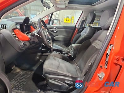 Zdjęcie 7 z 14 samochodu: 2016 FIAT 500X EASY VIN:ZFBCFYBT5GP350200 - miniatura