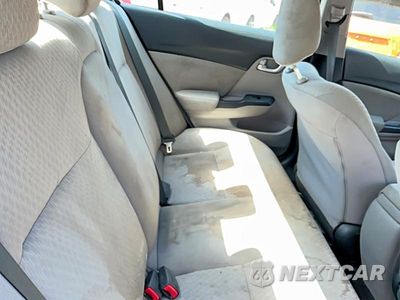 Zdjęcie 6 z 10 samochodu: 2014 HONDA CIVIC LX VIN:19XFB2F56EE267676 - miniatura