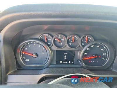 Zdjęcie 9 z 11 samochodu: 2023 CHEVROLET SILVERADO K2500 CUSTOM VIN:2GC4YME78P1704971 - miniatura