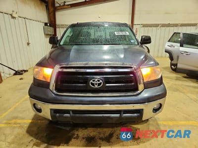 Piąte zdjęcie samochodu w środku: 2010 TOYOTA TUNDRA GRADE VIN:5TFUM5F11AX002996 - miniatura