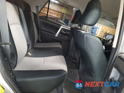 Zdjęcie 10 z 12 samochodu: 2018 TOYOTA 4RUNNER SR5 VIN:JTEBU5JR2J5524144 - miniatura