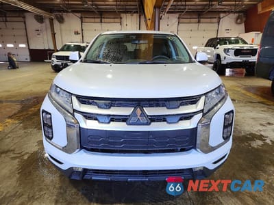 Piąte zdjęcie samochodu w środku: 2023 MITSUBISHI OUTLANDER SPORT S VIN:JA4ARUAU1PU013758 - miniatura