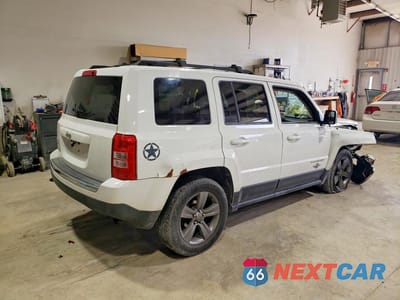 Trzecie zdjęcie samochodu z tyłu: 2013 JEEP PATRIOT LATITUDE VIN:1C4NJRFB9DD216864 - miniatura