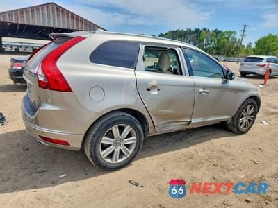 Trzecie zdjęcie samochodu z tyłu: 2016 VOLVO XC60 T6 PREMIER VIN:YV449MDK3G2874963 - miniatura