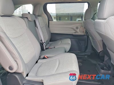 Zdjęcie 11 z 13 samochodu: 2023 TOYOTA SIENNA LE 8-PASSENGER VIN:5TDKSKFC2PS091893 - miniatura