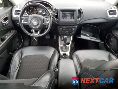 Zdjęcie 8 z 13 samochodu: 2018 JEEP COMPASS LATITUDE VIN:3C4NJDBB5JT177771 - miniatura