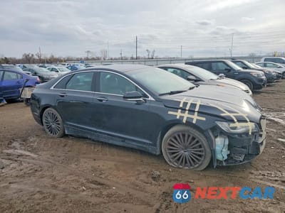 Czwarte zdjęcie samochodu z boku: 2018 LINCOLN MKZ RESERVE VIN:3LN6L5F98JR615610 - miniatura