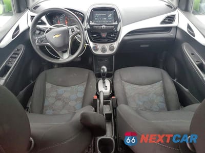 Zdjęcie 8 z 12 samochodu: 2016 CHEVROLET SPARK 1LT VIN:KL8CD6SA9GC563897 - miniatura