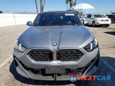 Piąte zdjęcie samochodu w środku: 2025 BMW X2 XDRIVE28I VIN:WBX63GM08S5324438 - miniatura