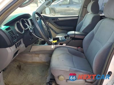 Zdjęcie 7 z 12 samochodu: 2004 TOYOTA 4RUNNER SR5 VIN:JTEZU14RX40031199 - miniatura