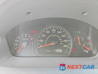 Zdjęcie 9 z 12 samochodu: 2004 HONDA ACCORD EX VIN:1HGCM56874A143301 - miniatura