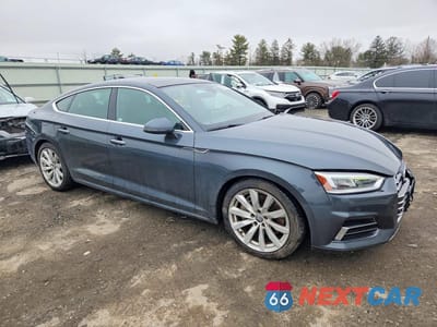 Czwarte zdjęcie samochodu z boku: 2018 AUDI A5 PREMIUM PLUS VIN:WAUBNCF58JA054511 - miniatura