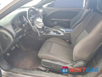 Zdjęcie 7 z 12 samochodu: 2018 DODGE CHALLENGER SXT VIN:2C3CDZAG1JH294740 - miniatura