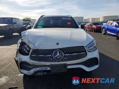 Piąte zdjęcie samochodu w środku: 2021 MERCEDES-BENZ GLC 300 4MATIC VIN:W1N0G8EB2MF867657 - miniatura